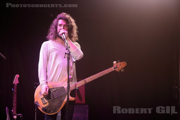 DINOSAUR JR - 2022-10-22 - PARIS - Trabendo - Louis Knox Barlow